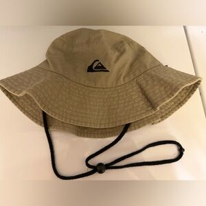 Quiksilver Khaki Bucket Hat with Black Emblem